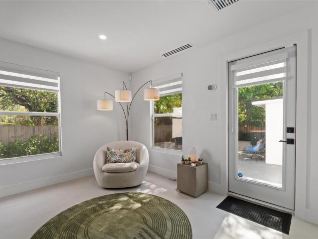 Home for sale at 4430 NW 1st Ave - photo 5932352