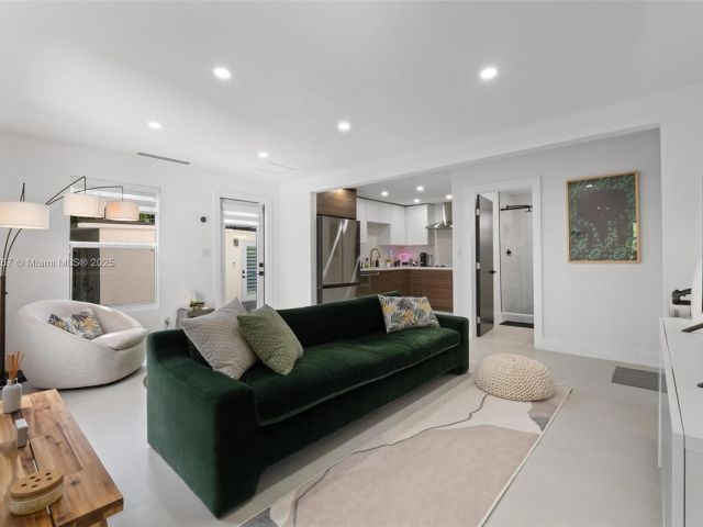 Home for sale at 4430 NW 1st Ave - photo 5932356