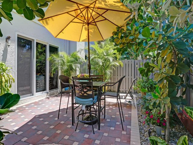 Home for sale at 1744 NE 9th St - photo 6053567