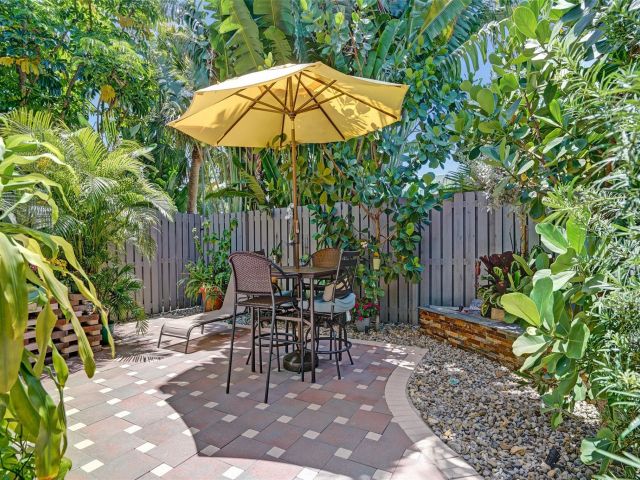 Home for sale at 1744 NE 9th St - photo 6053568