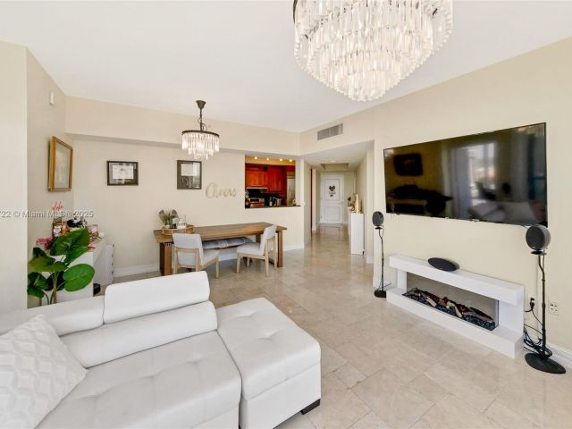 Apartment for sale  Unit #2401 - photo 5932990