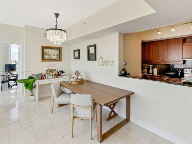 Apartment for sale  Unit #2401 - photo 5932992