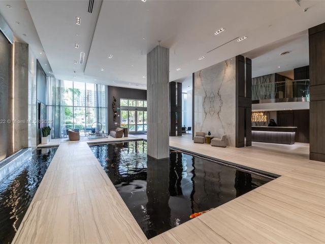 Apartment for sale  Unit #2401 - photo 5933001