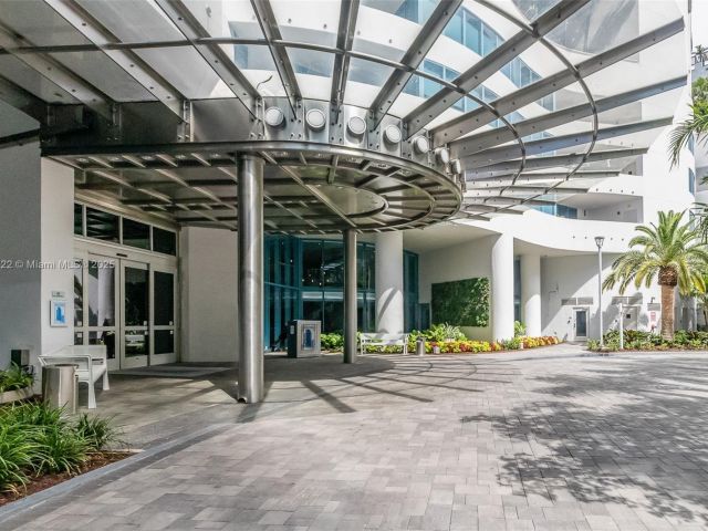 Apartment for sale  Unit #2401 - photo 5933002