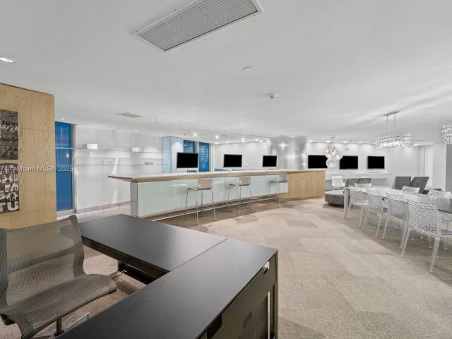 Apartment for sale  Unit #1105 - photo 5935003