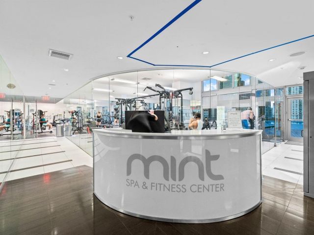 Apartment for sale  Unit #1105 - photo 5935006