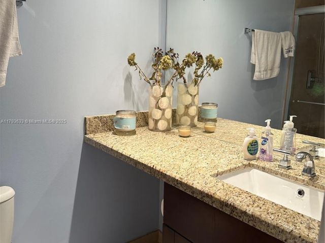 Apartment for sale  Unit #401 - photo 5964252