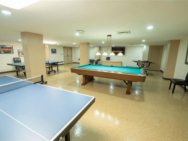 Apartment for sale  Unit #401 - photo 5964265