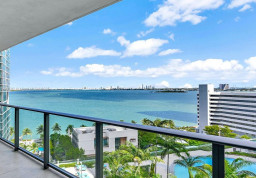 Apartment #1004 at Paraiso Bay