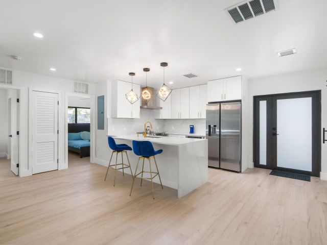 Home for sale at 303/305 De Carie - photo 5934161