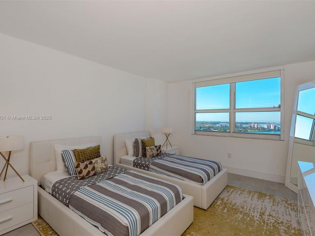 Apartment for rent  Unit #2410 - photo 5934591