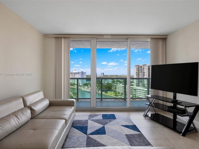 Apartment for sale  Unit #1403 - photo 6232161