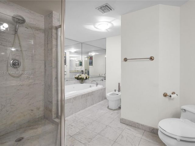 Apartment for sale  Unit #603 - photo 5934225