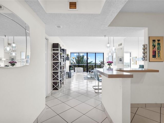 Apartment for sale  Unit #603 - photo 5934227