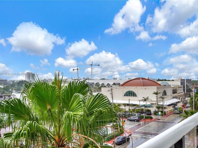 Apartment for sale  Unit #603 - photo 5934237