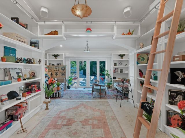 Home for sale at 3026 Flamingo Dr - photo 5943528