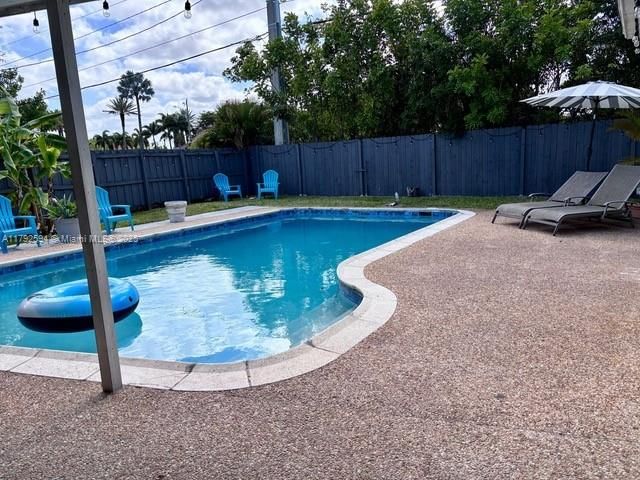 Home for sale at 107 Winged Foot Ln - photo 6036509