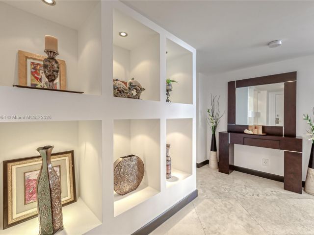 Apartment for sale  Unit #1606 - photo 5986295