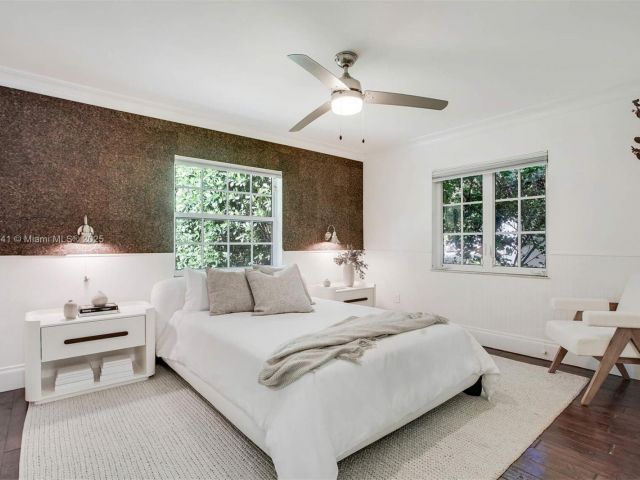 Home for sale at 1161 Sunset Dr - photo 6036329