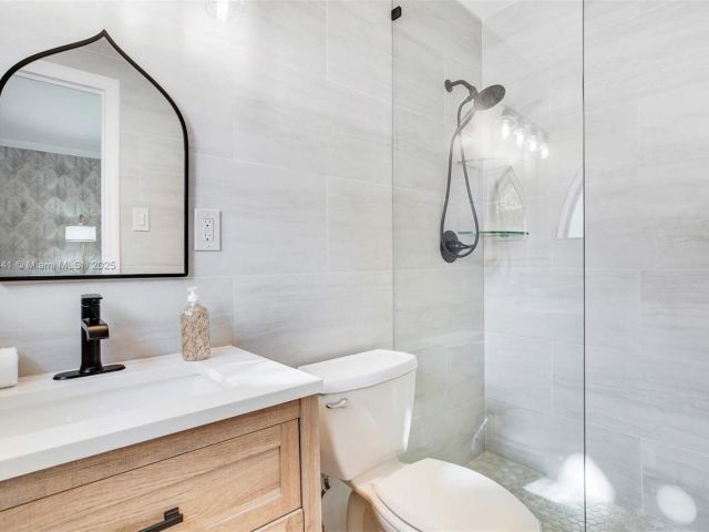 Home for sale at 1161 Sunset Dr - photo 6036333