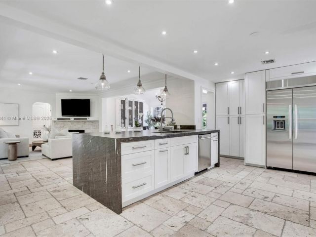 Home for sale at 1161 Sunset Dr - photo 6036337