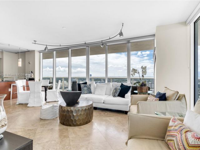 Apartment for rent  Unit #2608 - photo 5947561