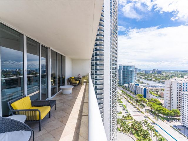 Apartment for rent  Unit #2608 - photo 5947572