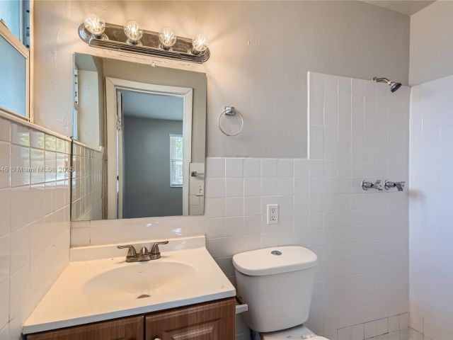 Home for sale at 6437 Custer St - photo 5950567