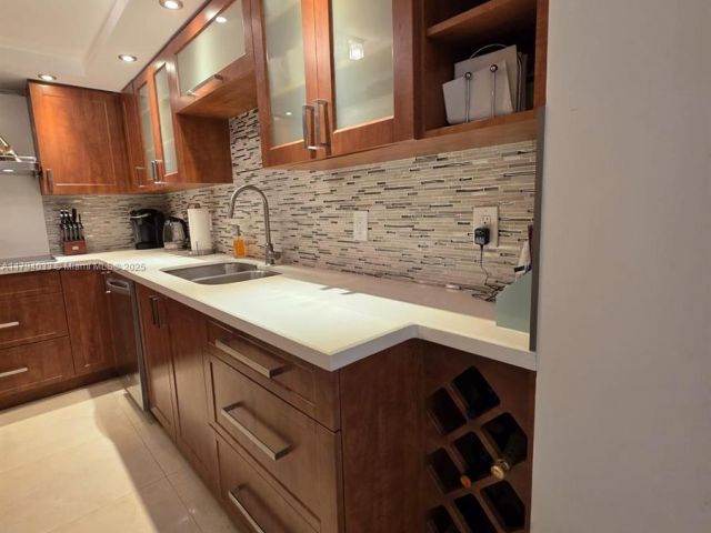 Apartment for sale  Unit #1409 - photo 5948234