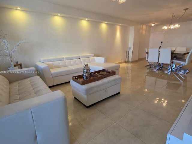 Apartment for sale  Unit #1409 - photo 5948241