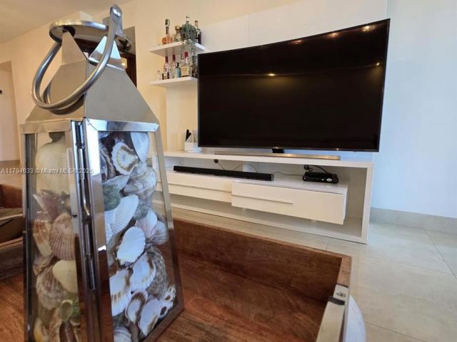 Apartment for sale  Unit #1409 - photo 5948245