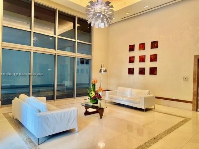 1-bedroom condo for sale in Miami - 1050 Brickell Ave 1602 - MondialRealty