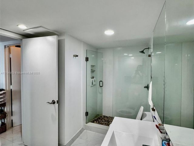 Apartment for sale  Unit #7V - photo 5988686