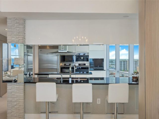 Apartment for sale  Unit #2608 - photo 5947489