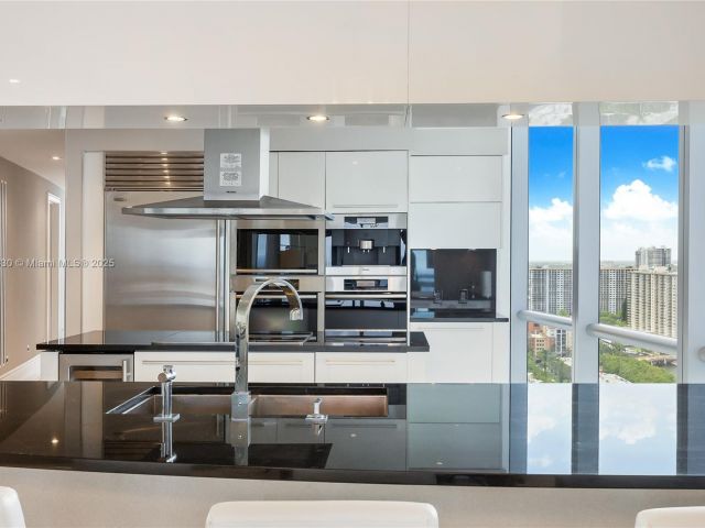 Apartment for sale  Unit #2608 - photo 5947490