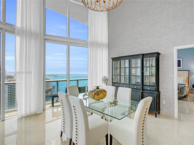 Apartment for sale  Unit #2801 - photo 5953222