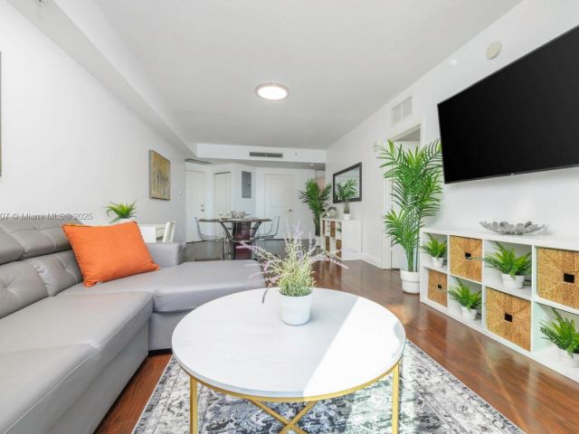 Apartment for sale  Unit #1905 - photo 5953394