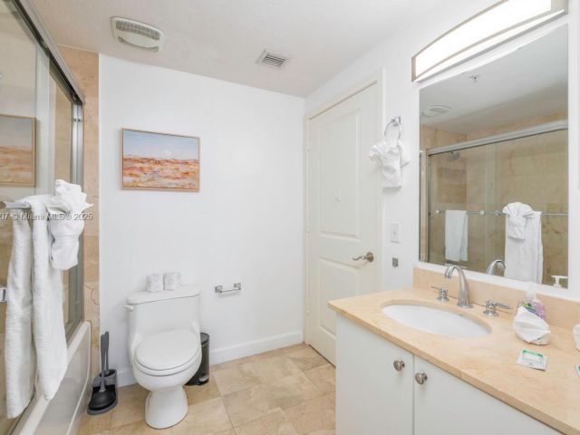 Apartment for sale  Unit #1905 - photo 5953398