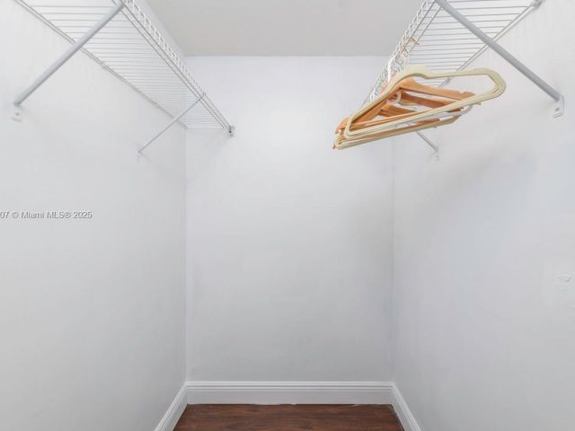 Apartment for sale  Unit #1905 - photo 5953400