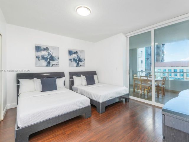 Apartment for sale  Unit #1905 - photo 5953404