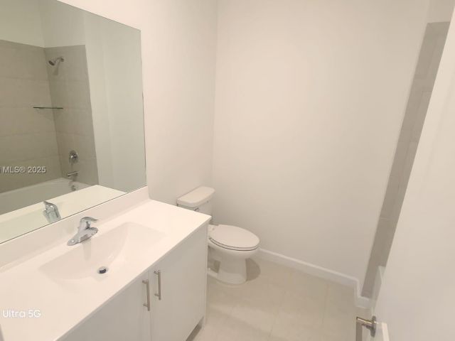 Home for rent at 226 SW 159th Ct 226 - photo 5947497