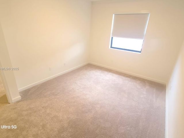 Home for rent at 226 SW 159th Ct 226 - photo 5947502