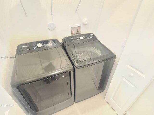 Home for rent at 226 SW 159th Ct 226 - photo 5947507