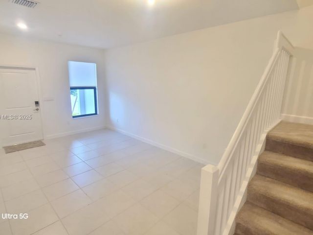 Home for rent at 226 SW 159th Ct 226 - photo 5947513