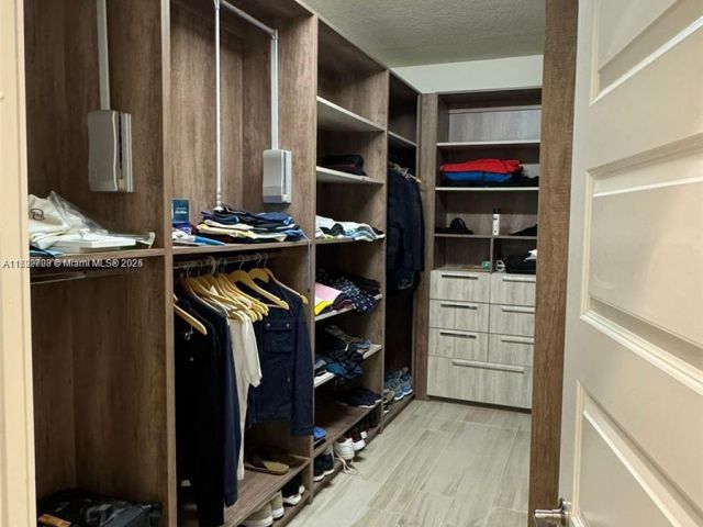 Home for rent at  - photo 5949935