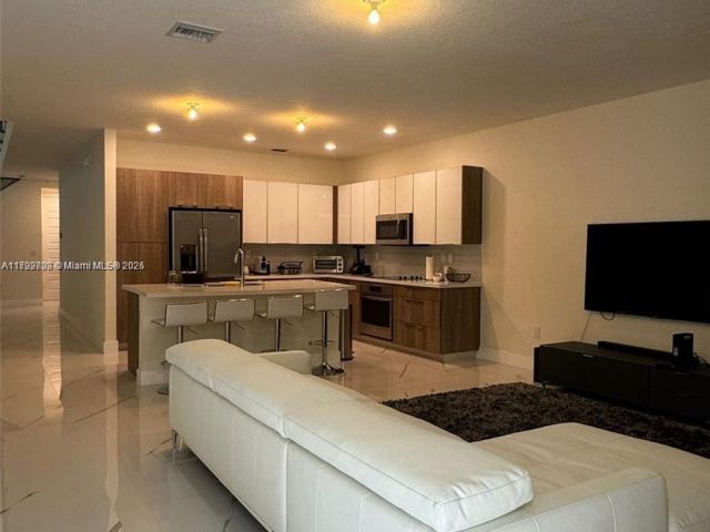 Home for rent at  - photo 5949943