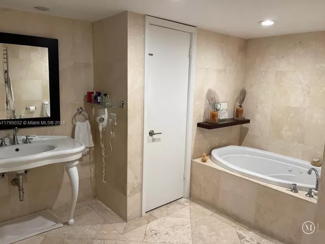 Apartment for rent  Unit #7CS - photo 6048782