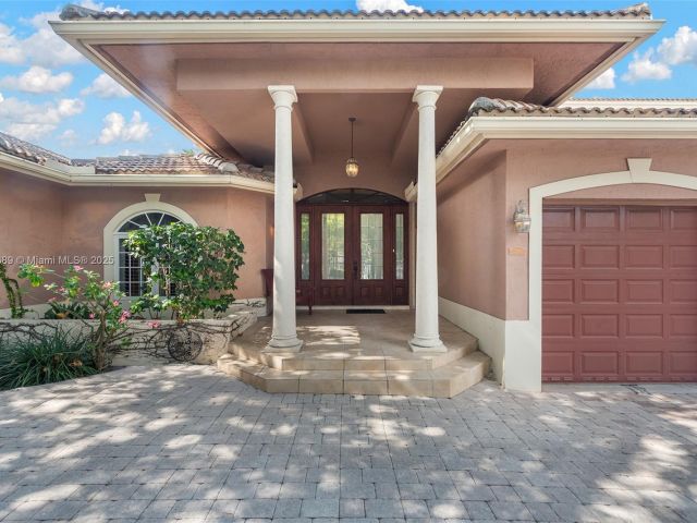 Home for sale at 2709 NE 16th St - photo 5951365