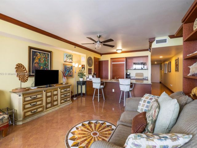 Apartment for rent  Unit #4712 - photo 5951385