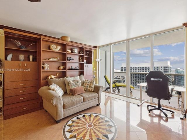 1-bedroom condo for rent in Hallandale Beach - 1830 S Ocean Dr 4712 - MondialRealty